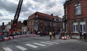 Saint-Omer : le public répond présent pour le Tour de France à l'angle du Boulevard Vauban et la rue de Longueville