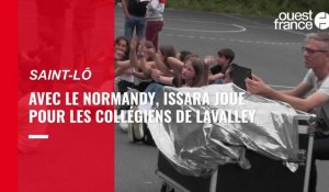 VIDEO. Avec le Normandy, Issara joue devant les collégiens de Lavalley