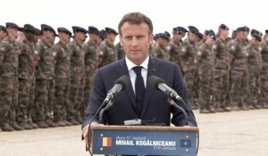 Macron juge nécessaires "de nouvelles discussions" avec l'Ukraine, sans confirmer une visite à Kiev