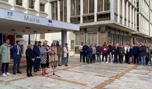 Professeur tué à Arras : les agents de la mairie observent une minute de silence