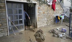 La tempête Ciaran fait au moins 16 morts et perturbe les transports en Europe