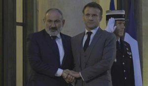 Macron reçoit le Premier ministre arménien à l'Elysée