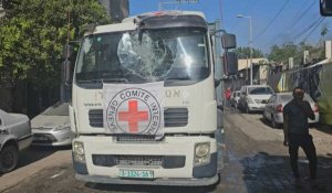 Le convoi de la Croix-Rouge visé par des tirs arrive à un hôpital de Gaza