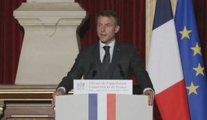 Macron affirme que "s'en prendre à un juif", c'est "chercher à atteindre la République"
