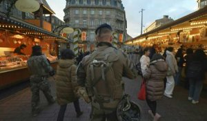Strasbourg: le 453e marché de Noël ouvre sous haute sécurité