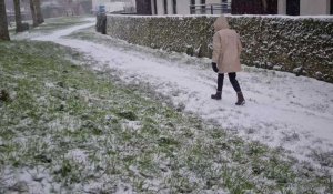 Les remparts de Montreuil enveloppés par la neige