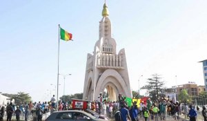 À Bamako, des Maliens célèbrent la reprise de Kidal par l'armée malienne