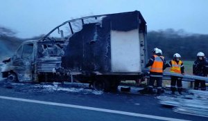 Oise : Fourgon en feu sur l'A1 dans le sens Paris-Lille