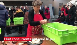 VIDÉO. À Saint-Malo, un concours d'ouverture de coquilles saint-jacques