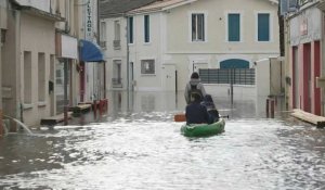 Crues en Charente: Gond-Pontouvre sous les eaux
