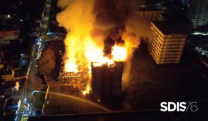 Incendie des immeubles Verre et acier à Rouen : des images inédites des pompiers