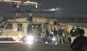 Arrivée des familles des otages par hélicoptère de l'armée à l'hôpital israélien de Sheba