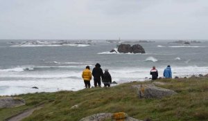 Tempête Ciaran: dernière promenade sur le littoral dans le Finistère