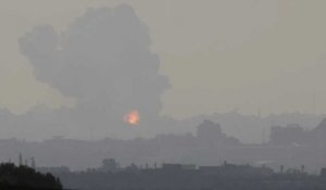 Des fumées s'élèvent au-dessus du nord de la bande de Gaza après des frappes israéliennes