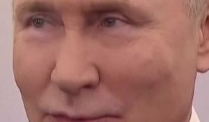 Russie : Vladimir Poutine annonce sa candidature à la Présidentielle #shorts