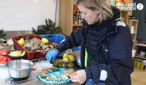 VIDÉO. Trois conseils pour ouvrir des huîtres sans se blesser