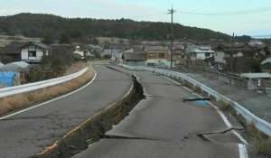 Séismes au Japon: routes et bâtiments endommagés dans la préfecture d'Ishikawa