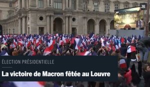 Présidentielle 2017 : les partisans d'Emmanuel Macron en liesse au Louvre