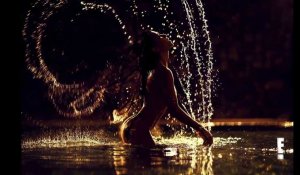 Zap sexy : Kourtney Kardashian totalement nue, Alessandra Ambrosio ultra sexy en bikini... (vidéo)