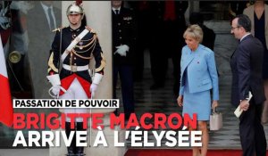 Brigitte Macron arrive à l'Elysée pour la passation de pouvoirs