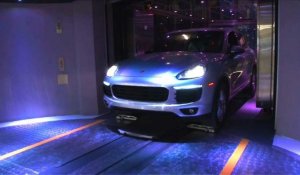 A Miami, les riches peuvent garer leur voiture dans le salon