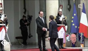 C à Vous : Comment Macron a bluffé Hollande