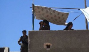 Syrie: violents combats à Raqa entre arabo-kurdes et jihadistes
