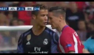 Cristiano Ronaldo se fait insulter par Fernando Torres en plein match (Vidéo)