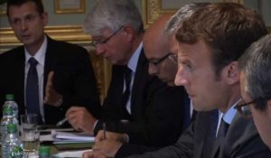 Ouragans: Macron convoque une réunion à l'Elysée