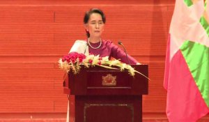 Birmanie : Aung San Suu Kyi condamne les violences et se dit "prête" aux rapatriements des Rohingyas