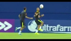 Neymar et Gabriel Jesus, leur échauffement de dingue avec le Brésil (vidéo)