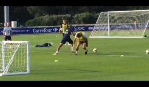 Kylian Mbappé humilie Olivier Giroud lors de l'entraînement des Bleus (Vidéo)