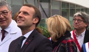 Sida: Macron visite le centre hospitalier de Saint-Denis
