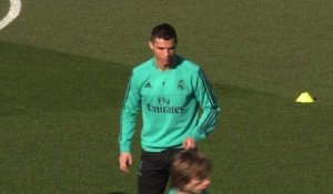 Football/Real Madrid-Barcelone: Ronaldo "est à 100 %" (Zidane)