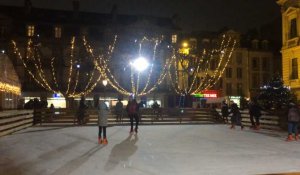La patinoire de l'hôtel de ville est ouverte