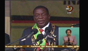 Zimbabwe: Mnangagwa succède officiellement à Mugabe (4)