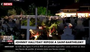 Johnny Hallyday inhumé à Saint-Barthélemy : Laeticia en larmes lors de la cérémonie (Vidéo)