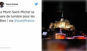 Le Mont-Saint-Michel se pare de lumière pour les fêtes.