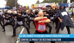 Les salariés de Galderma dansent le haka pour manifester contre des suppressions de postes