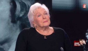 Johnny Hallyday mort : En larmes, Line Renaud confie qu'elle a "perdu un enfant" (Vidéo)