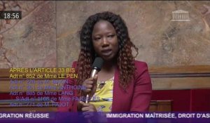 Cette députée LREM voulait répondre à ceux qui parlent des migrants "comme de gens à envoyer à la poubelle"