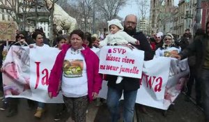 Marseille : manifestation de soutien aux proches de Marwa