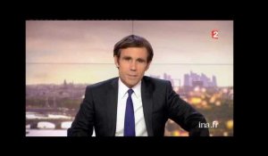 Brève : Emmanuel Macron sortant du conseil des ministres