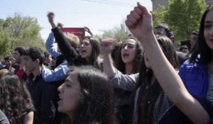 Les Arméniens protestent contre leur futur Premier ministre