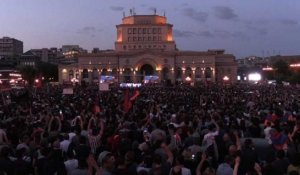 Erevan: des milliers d'Arméniens réunis en soutien à Pachinian