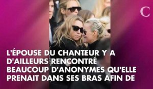 Ils "marchent sur les tombes et pique-niquent" : les fans de Johnny Hallyday agacent les habitants de Saint-Barth