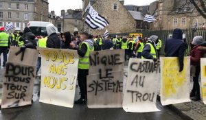 Saint-Brieuc. Manifestation des Gilets jaunes 