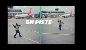 Cet employé d'aéroport transforme le tarmac en piste de danse