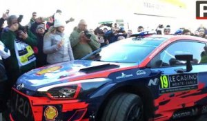 Rallye Monte-Carlo : Sébastien Loeb de retour au paddock après sa victoire sur la 4e spéciale