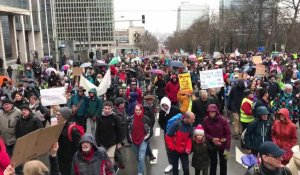 70.000 personnes défilent dans les rues de la capitale pour le climat